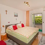 Galic Gostinjska kuća 3*